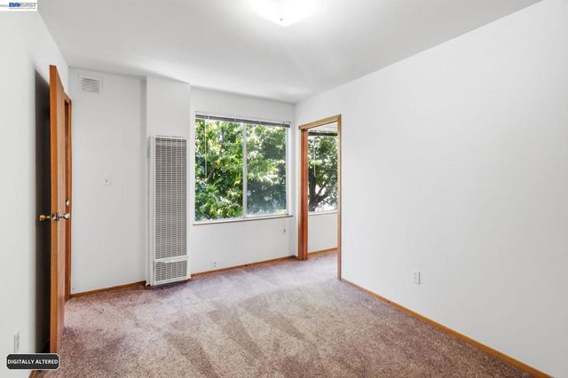 1718 Alameda Ave, Alameda, CA 94501