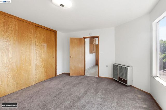 1718 Alameda Ave, Alameda, CA 94501