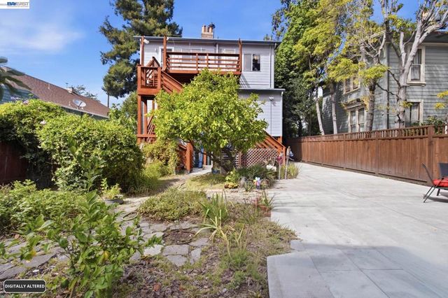 1718 Alameda Ave, Alameda, CA 94501