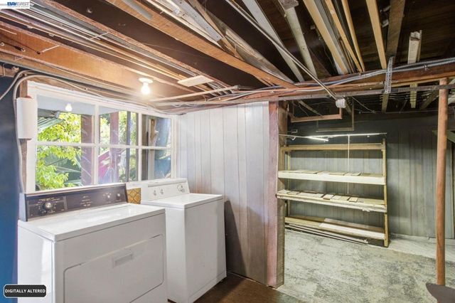 1718 Alameda Ave, Alameda, CA 94501
