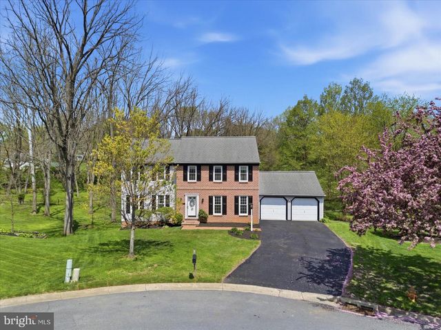 413 GLENBROOK CT, Lancaster, PA 17603