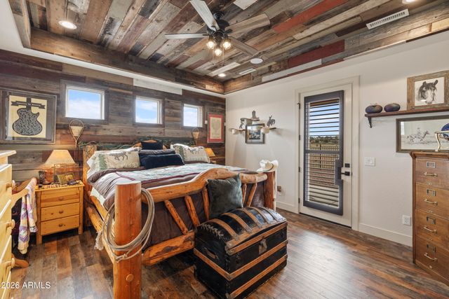 1399 E Western Way, Paulden, AZ 86334