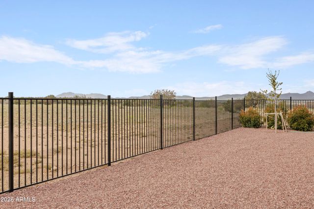 1399 E Western Way, Paulden, AZ 86334