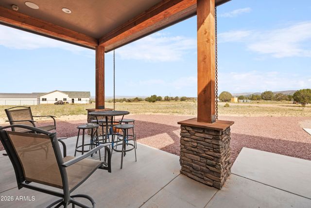 1399 E Western Way, Paulden, AZ 86334
