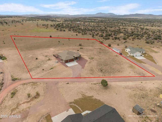 1399 E Western Way, Paulden, AZ 86334