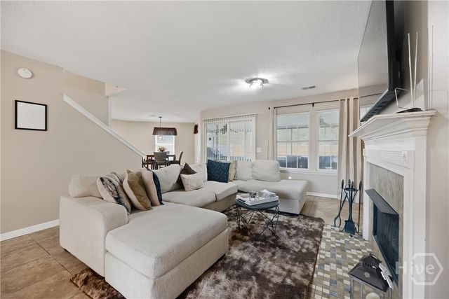 2 Willow Lakes Drive, Savannah, GA 31419