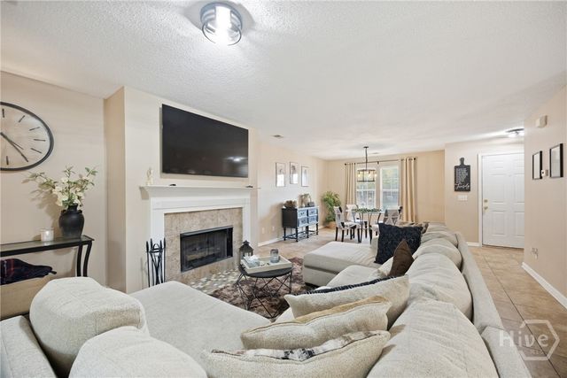 2 Willow Lakes Drive, Savannah, GA 31419