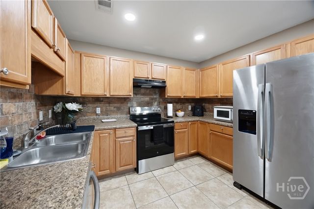 2 Willow Lakes Drive, Savannah, GA 31419