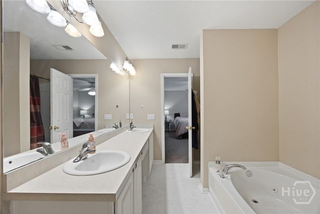 2 Willow Lakes Drive, Savannah, GA 31419