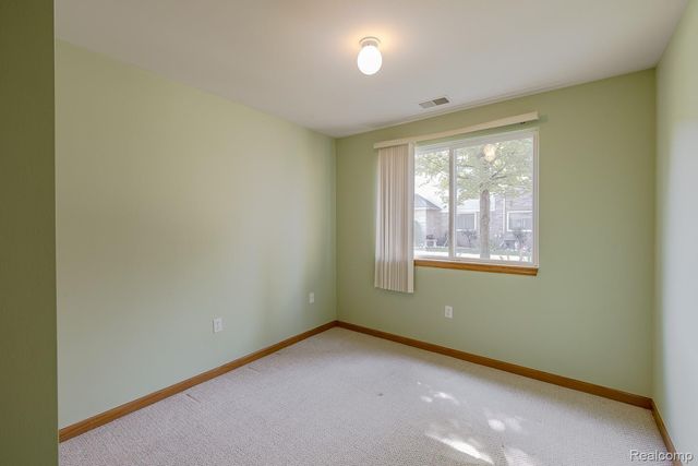 2154 Frazho Road, Warren, MI 48091