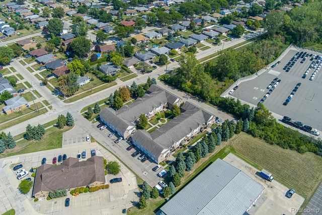 2154 Frazho Road, Warren, MI 48091
