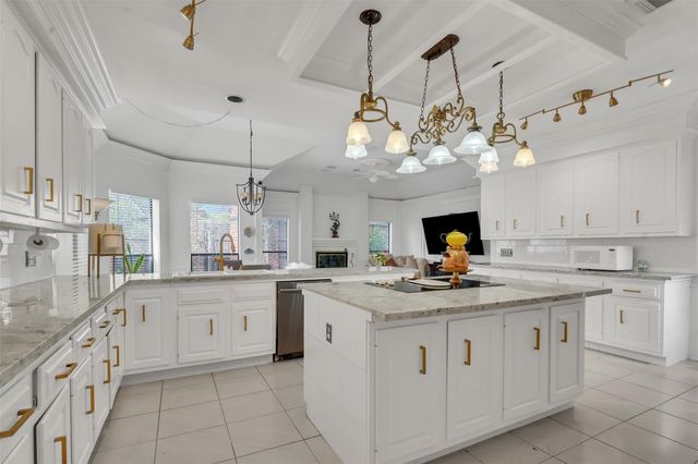 1406 Kelliwood Oaks Drive, Katy, TX 77450