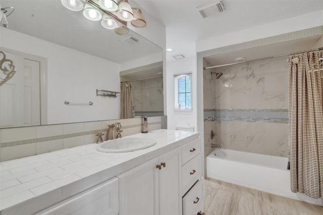 1406 Kelliwood Oaks Drive, Katy, TX 77450