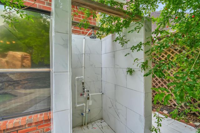 1406 Kelliwood Oaks Drive, Katy, TX 77450