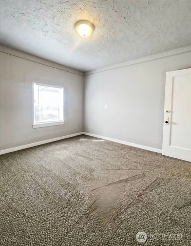 518 California Avenue, South Bend, WA 98586