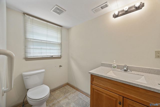 817 Mira Vista Drive SE, Huntsville, AL 35802