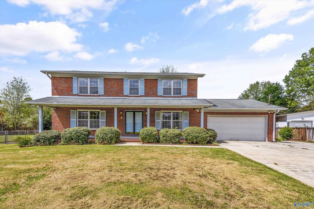 817 Mira Vista Drive SE, Huntsville, AL 35802