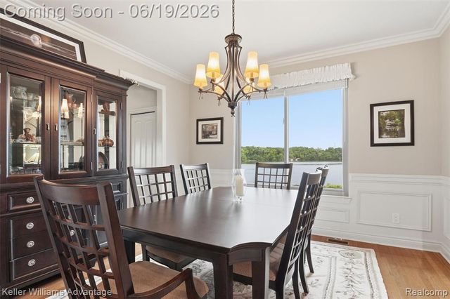 49354 Peninsular Drive, Belleville, MI 48111