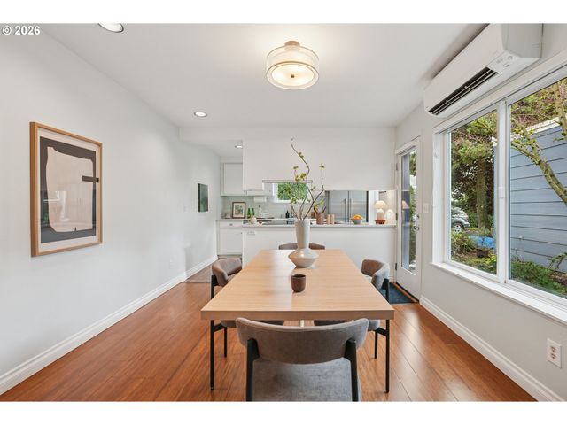 3904 Se 16TH Ave, Portland, OR 97202