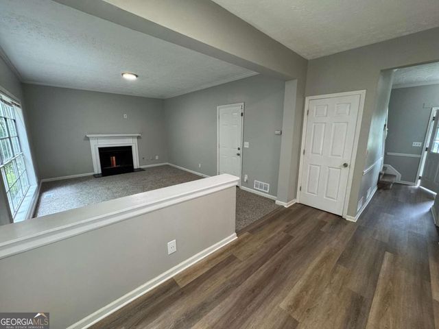 675 Stonebridge Loop, Lithonia, GA 30058