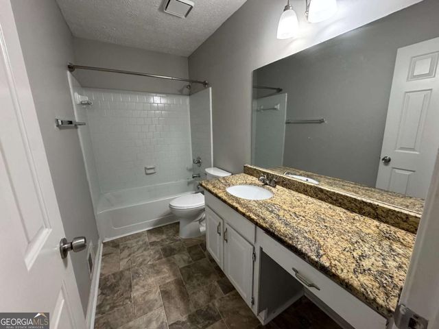 675 Stonebridge Loop, Lithonia, GA 30058