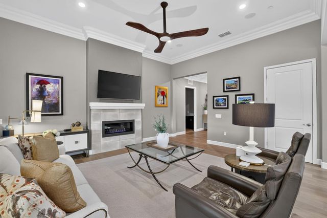 7014 De La Vina Dr, El Dorado Hills, CA 95762