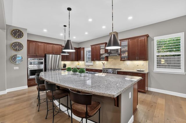7014 De La Vina Dr, El Dorado Hills, CA 95762