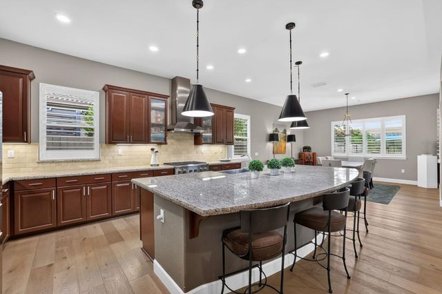7014 De La Vina Dr, El Dorado Hills, CA 95762