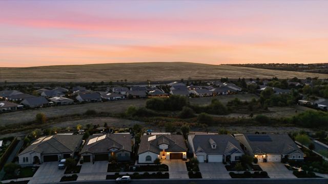 7014 De La Vina Dr, El Dorado Hills, CA 95762
