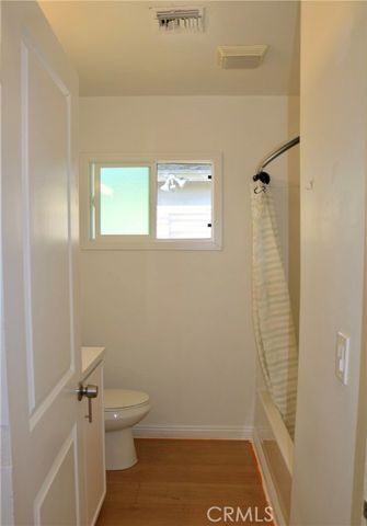 6454 Baird Avenue, Reseda (los Angeles), CA 91335