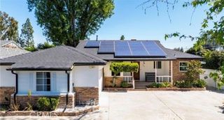 6454 Baird Avenue, Reseda (los Angeles), CA 91335