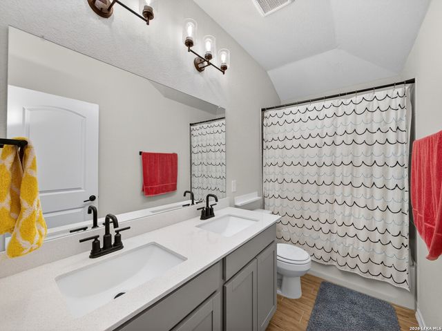 4035 Wild Bloom Rd, Seguin, TX 78155