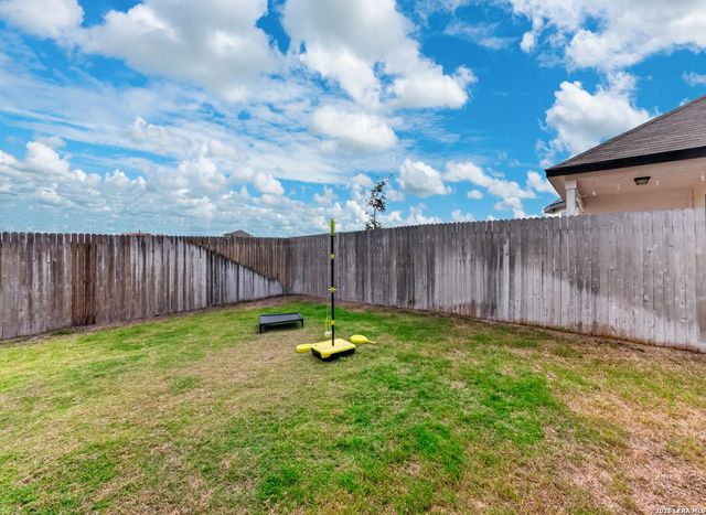4035 Wild Bloom Rd, Seguin, TX 78155