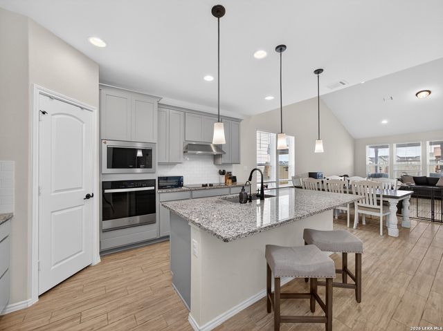 4035 Wild Bloom Rd, Seguin, TX 78155