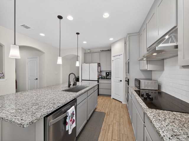 4035 Wild Bloom Rd, Seguin, TX 78155