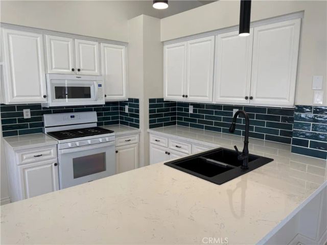 12441 Petaluma, Victorville, CA 92392