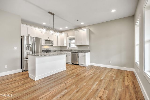 1805 Rock Springs Road, Kingsport, TN 37664