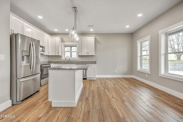 1805 Rock Springs Road, Kingsport, TN 37664