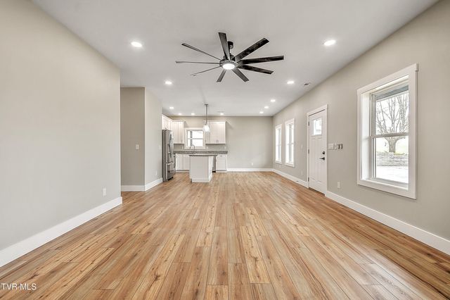 1805 Rock Springs Road, Kingsport, TN 37664