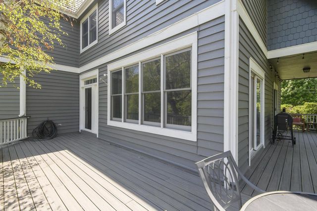 5201 Hunt Club ROAD E, Wind Point, WI 53402