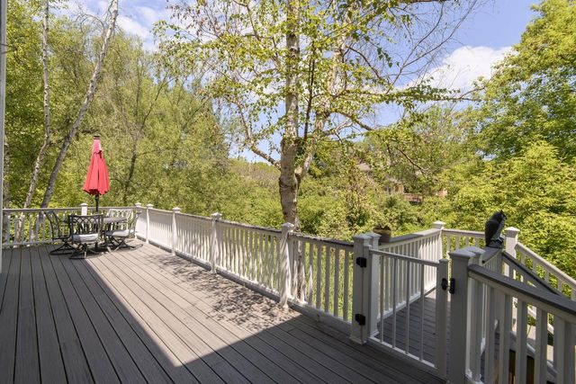 5201 Hunt Club ROAD E, Wind Point, WI 53402