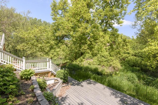 5201 Hunt Club ROAD E, Wind Point, WI 53402