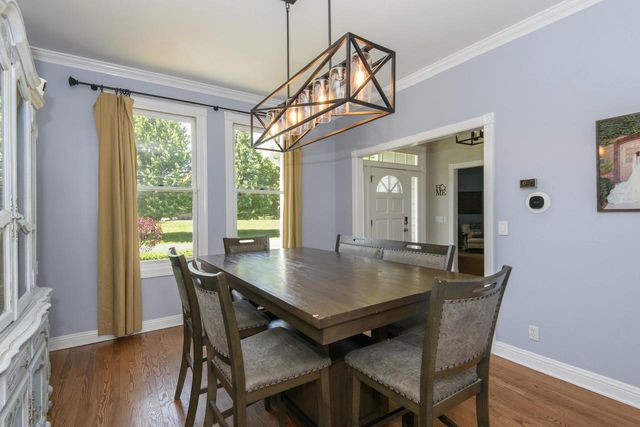 5201 Hunt Club ROAD E, Wind Point, WI 53402