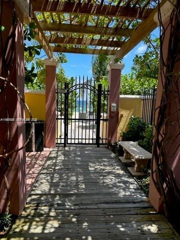 2100 N Ocean Boulevard 20D, Fort Lauderdale, FL 33305