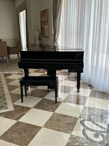 2100 N Ocean Boulevard 20D, Fort Lauderdale, FL 33305