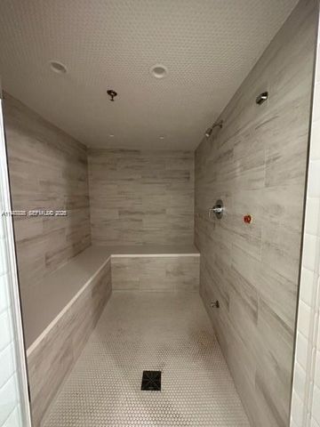 2100 N Ocean Boulevard 20D, Fort Lauderdale, FL 33305