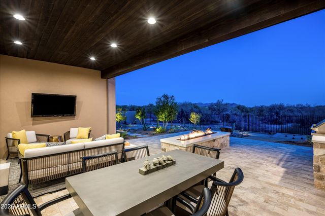 8093 E TORTUGA VIEW Lane, Scottsdale, AZ 85266