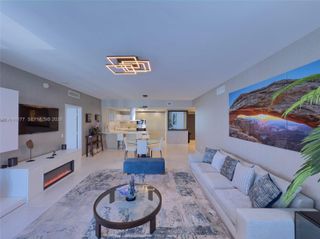 17111 Biscayne Blvd 1705, North Miami Beach, FL 33160
