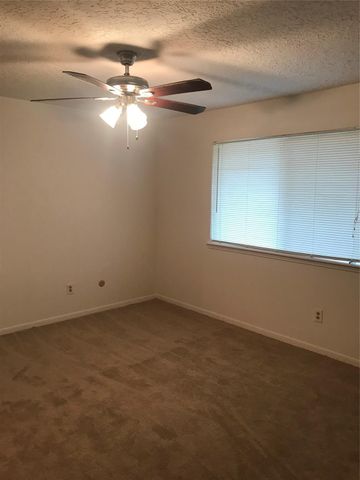 13131 Ellesmere Drive, Houston, TX 77015