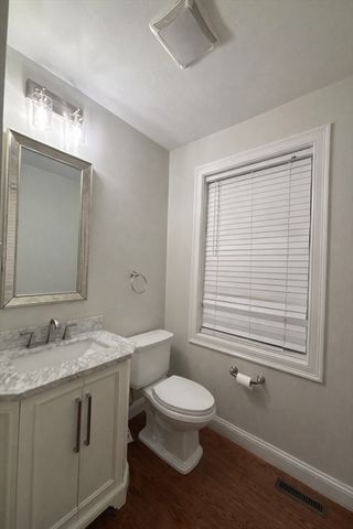 37 W Millbury Rd, Sutton, MA 01590